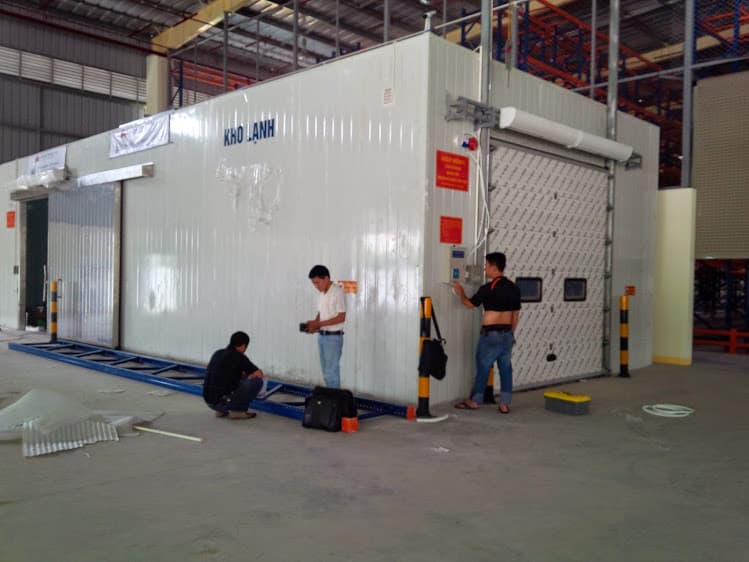 GIÁM SÁT XE ĐÔNG LẠNH